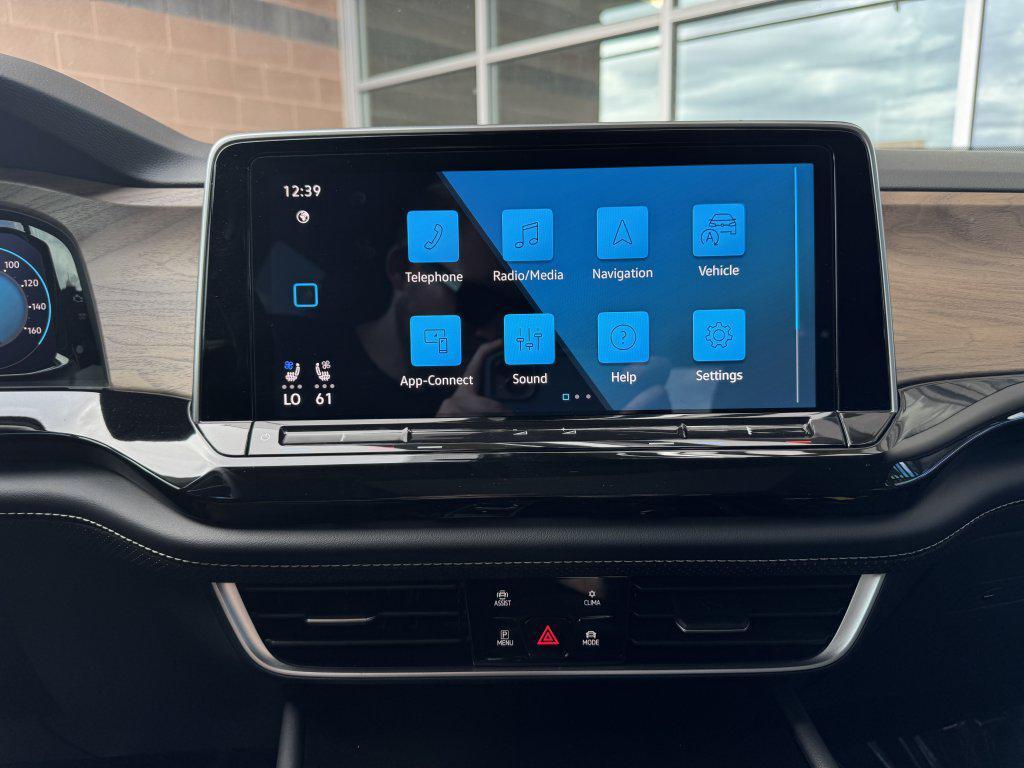 used 2025 Volkswagen Atlas car, priced at $34,977
