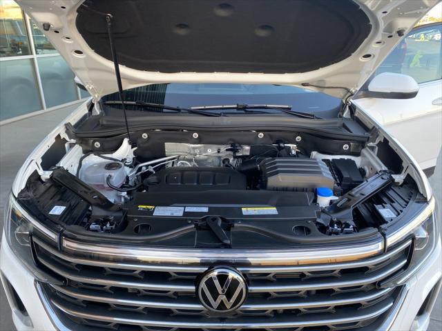 used 2024 Volkswagen Atlas car, priced at $35,777