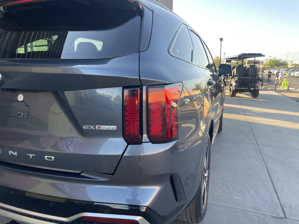 used 2021 Kia Sorento car, priced at $25,277
