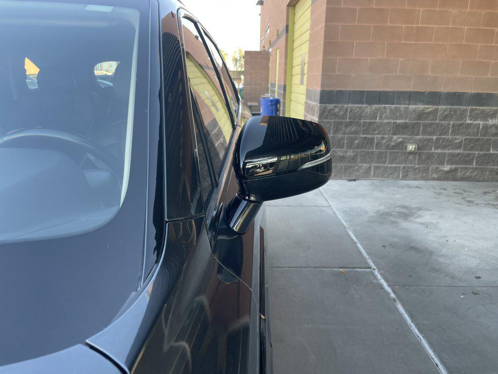 used 2021 Kia Sorento car, priced at $25,277