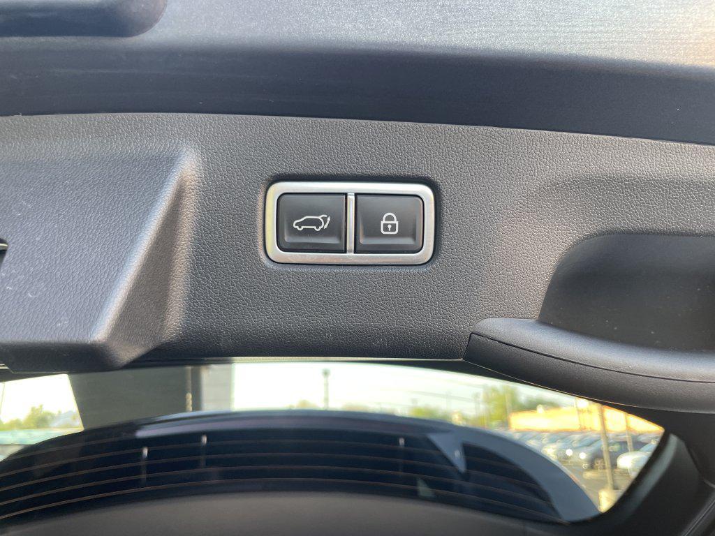 used 2021 Kia Sorento car, priced at $25,277
