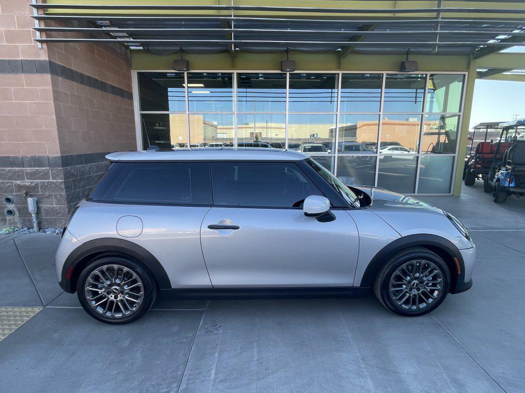 used 2025 MINI Hardtop car, priced at $31,777