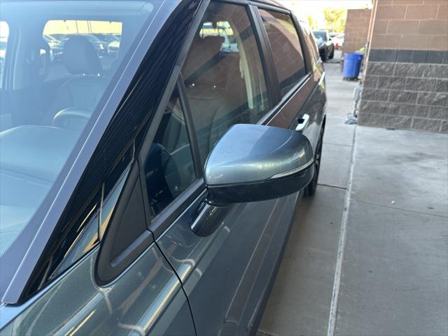 used 2024 Kia Carnival car, priced at $37,477