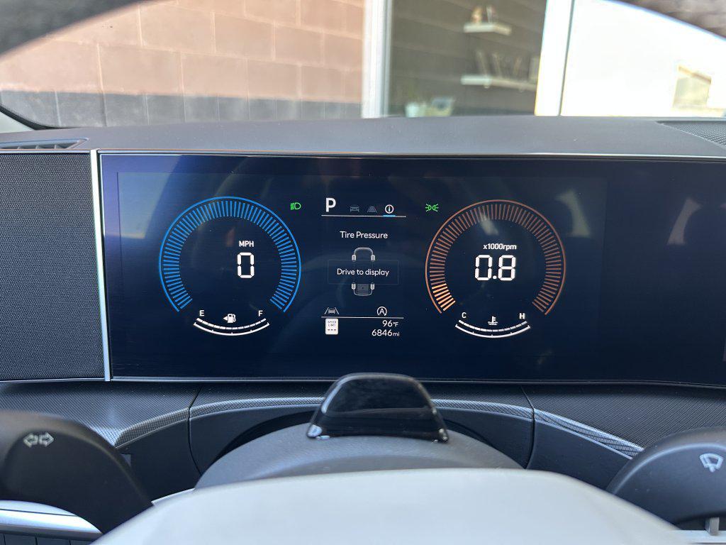 used 2024 Hyundai Santa Fe car, priced at $29,477