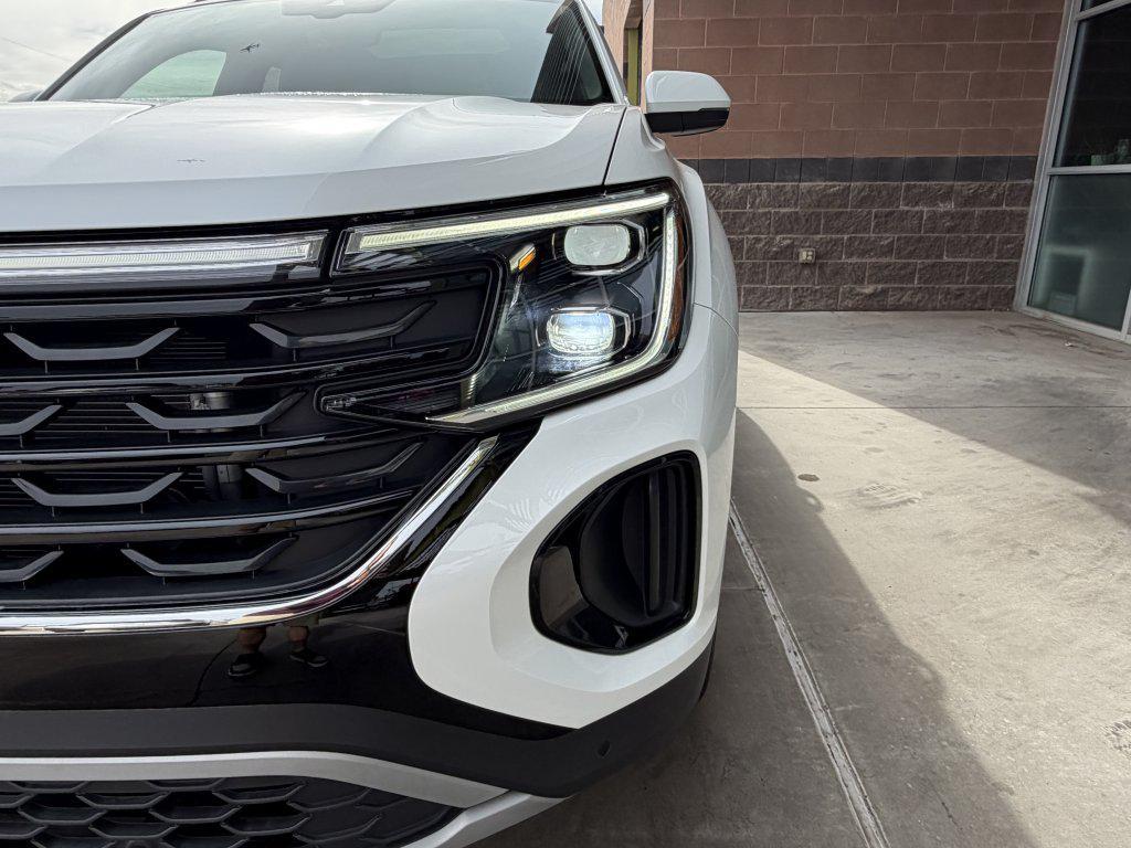 used 2024 Volkswagen Atlas Cross Sport car, priced at $34,777