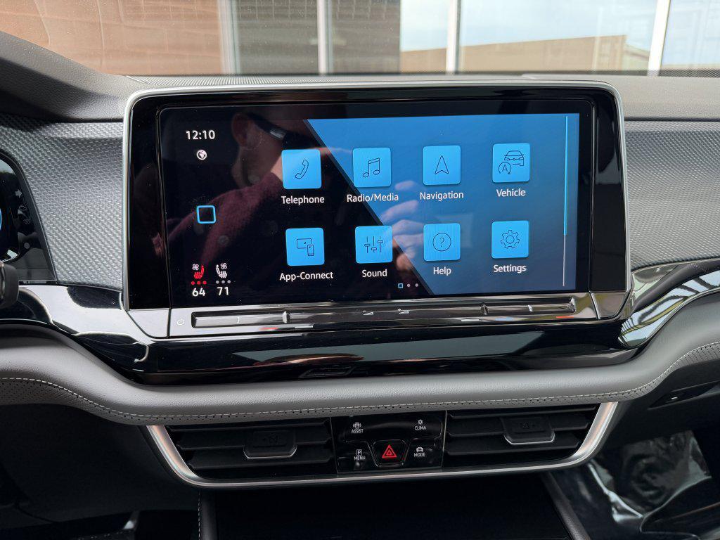 used 2024 Volkswagen Atlas Cross Sport car, priced at $34,777