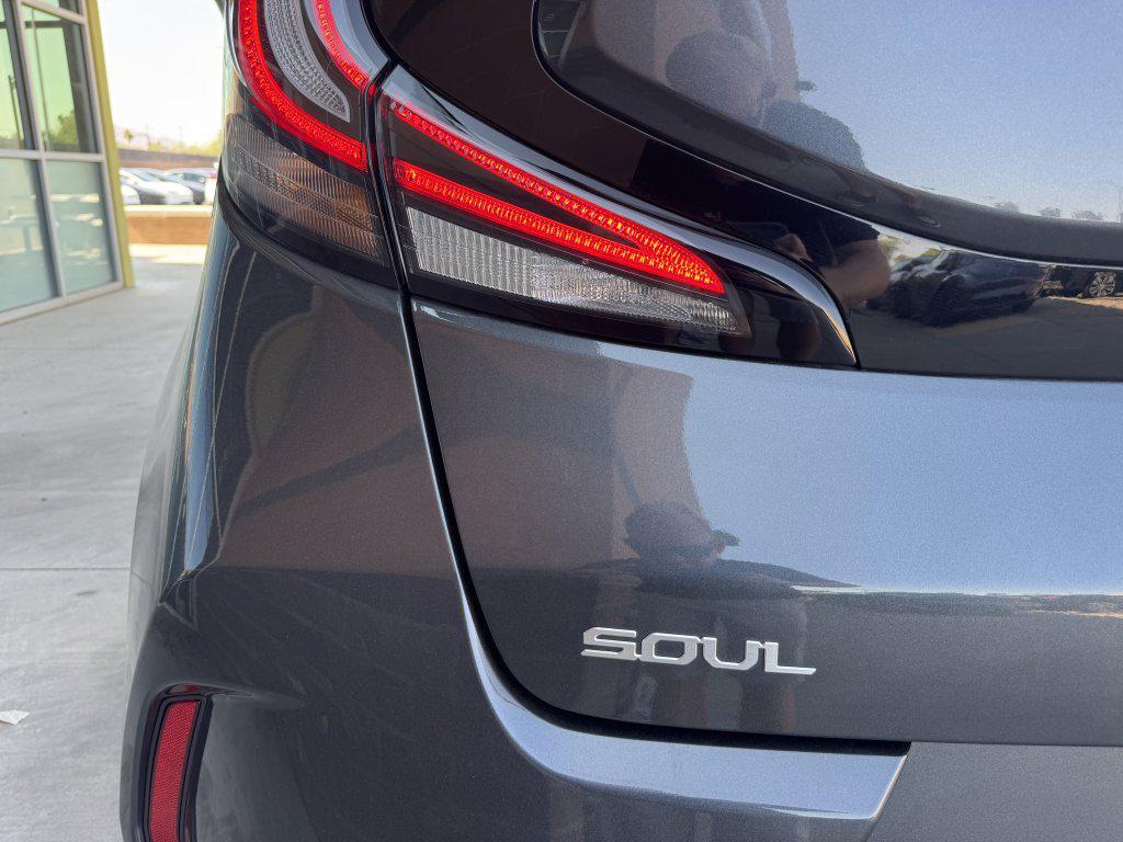 used 2023 Kia Soul car, priced at $21,477
