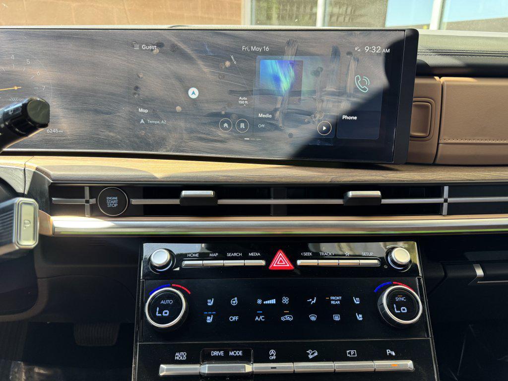 used 2024 Hyundai Santa Fe car, priced at $31,997