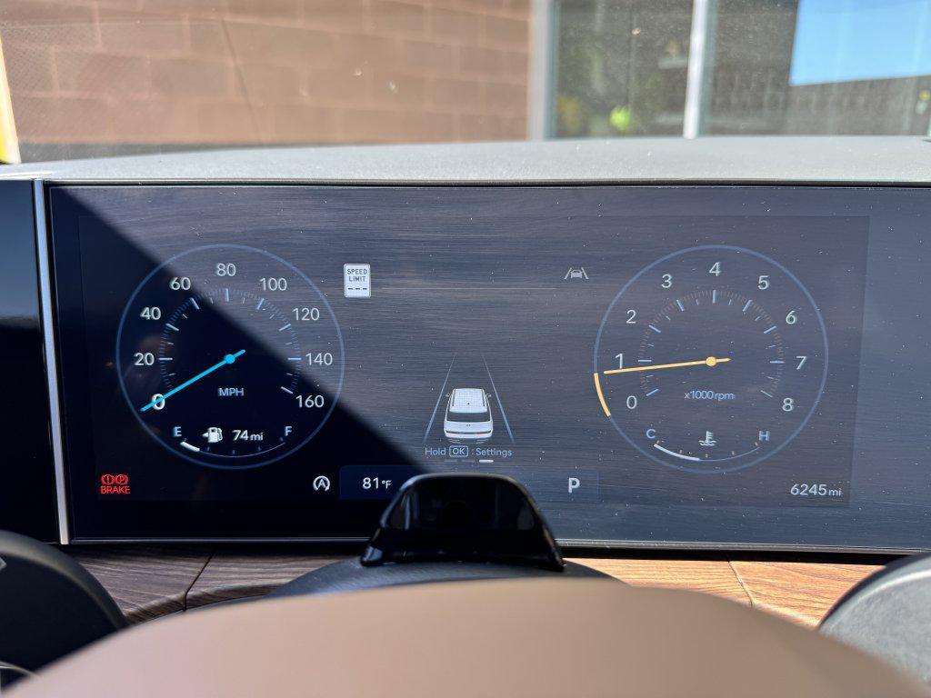 used 2024 Hyundai Santa Fe car, priced at $31,997