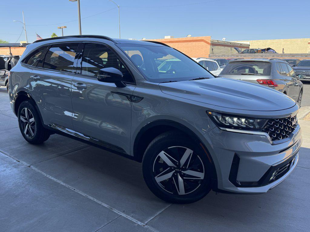 used 2022 Kia Sorento car, priced at $27,977