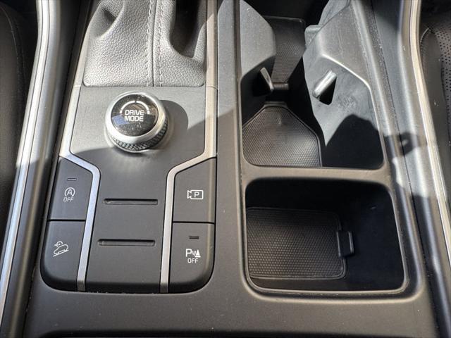 used 2022 Kia Sorento car, priced at $24,977