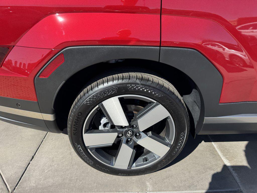 used 2024 Hyundai Santa Fe car, priced at $29,797