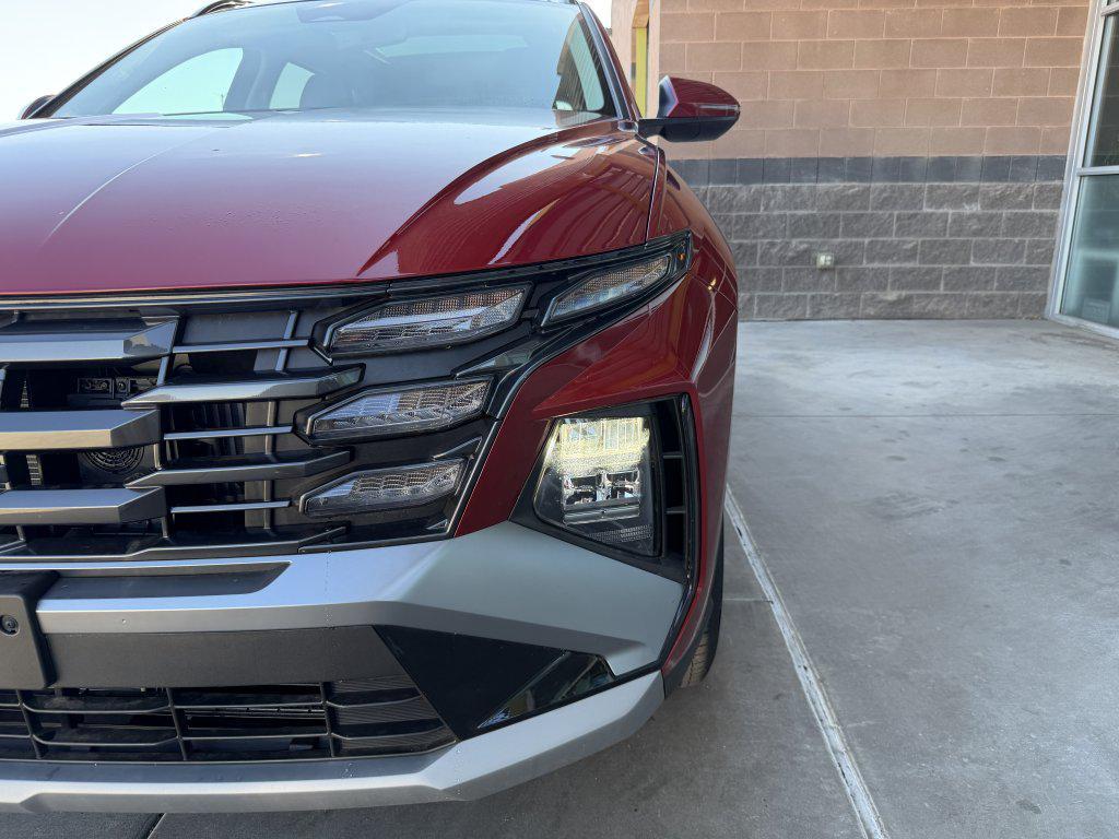 used 2025 Hyundai TUCSON Hybrid car, priced at $30,777