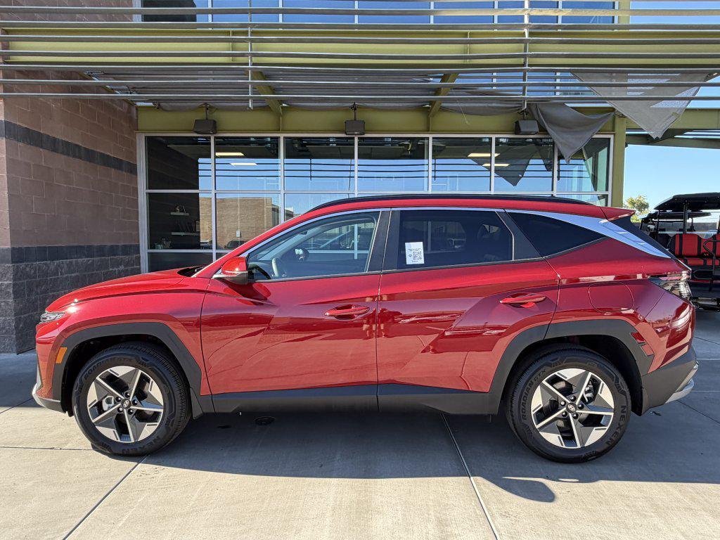 used 2025 Hyundai TUCSON Hybrid car, priced at $30,777