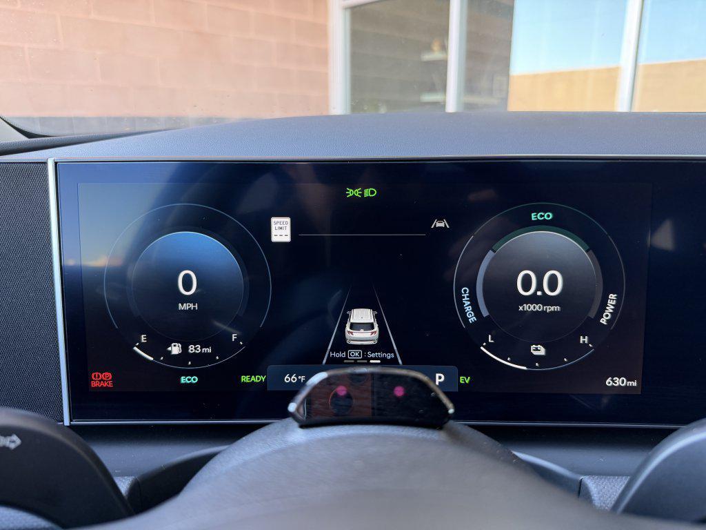 used 2025 Hyundai TUCSON Hybrid car, priced at $30,777