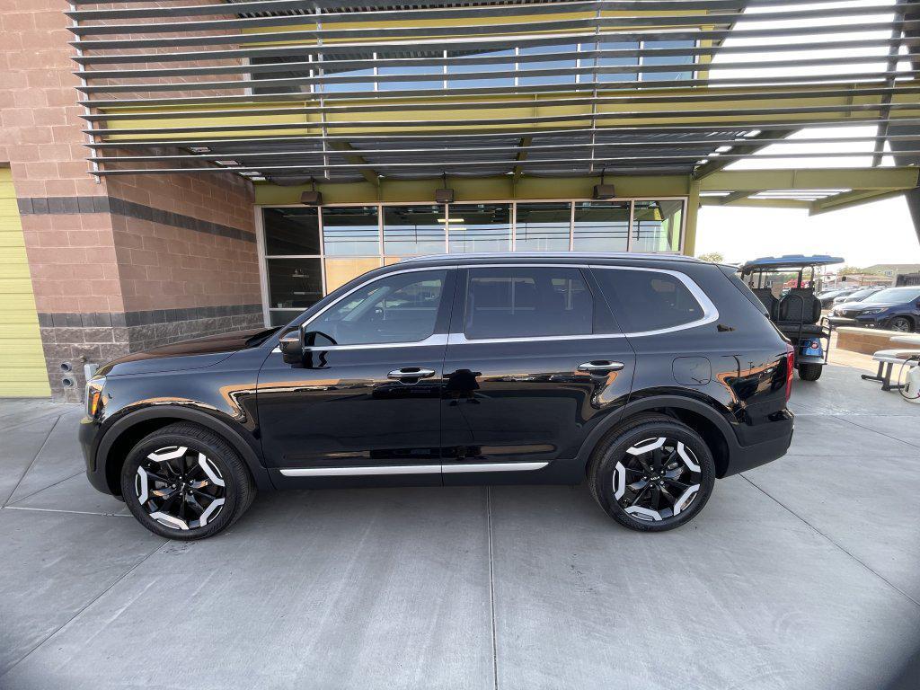 used 2024 Kia Telluride car, priced at $34,977