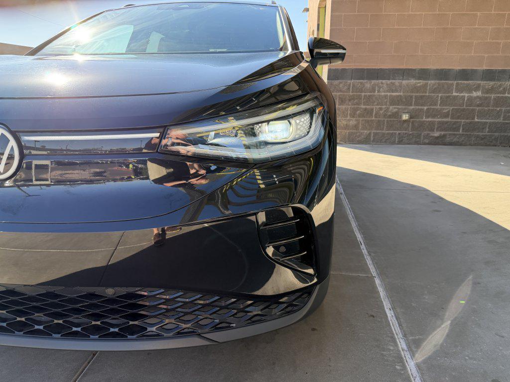 used 2023 Volkswagen ID.4 car, priced at $22,977