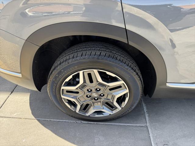 used 2023 Hyundai Santa Fe car, priced at $30,277