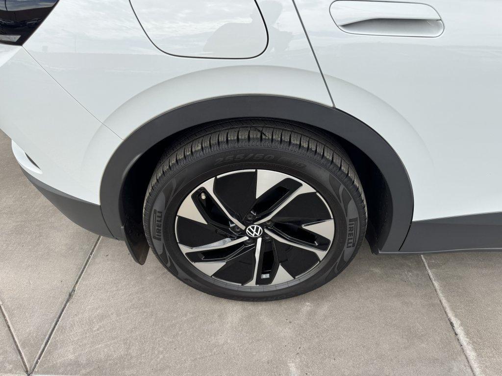 used 2021 Volkswagen ID.4 car, priced at $20,477