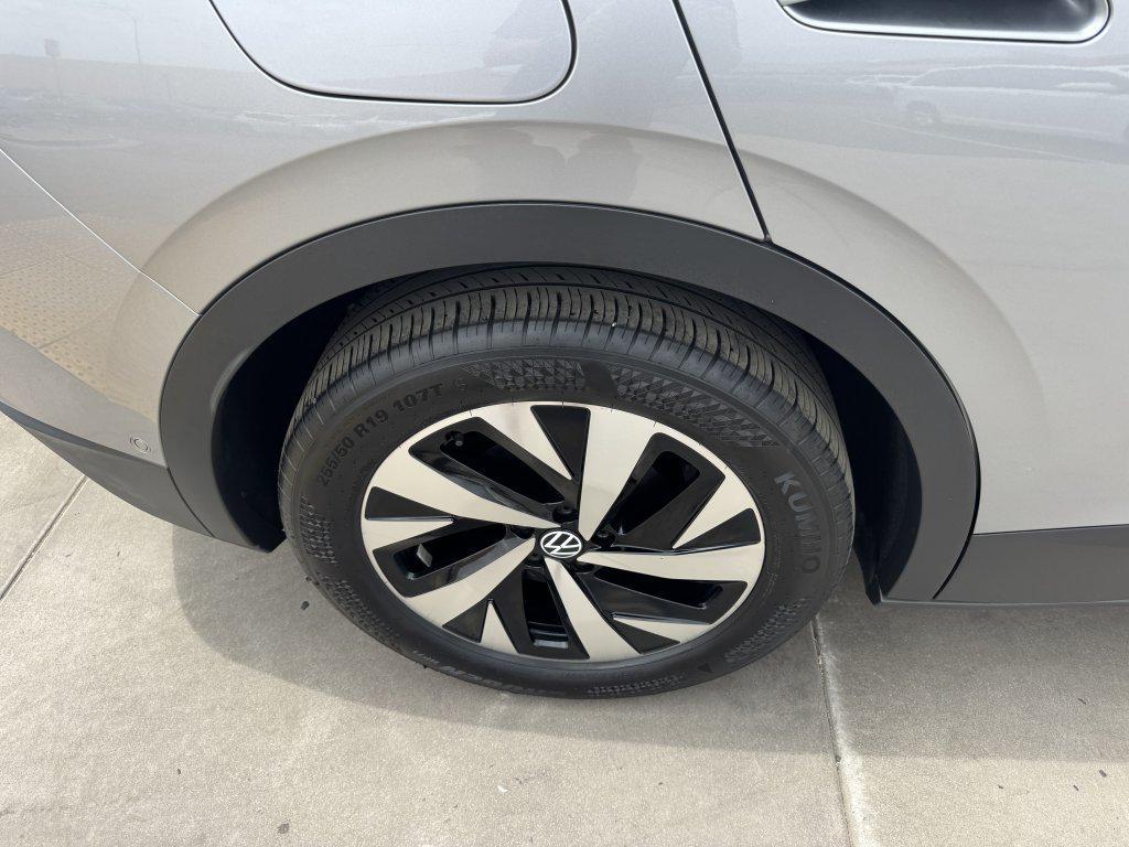 used 2023 Volkswagen ID.4 car, priced at $22,977