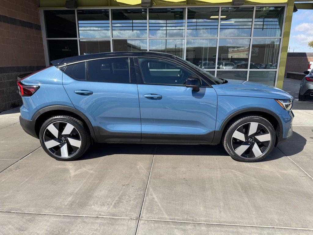 used 2022 Volvo C40 Recharge Pure Electric car, priced at $27,477