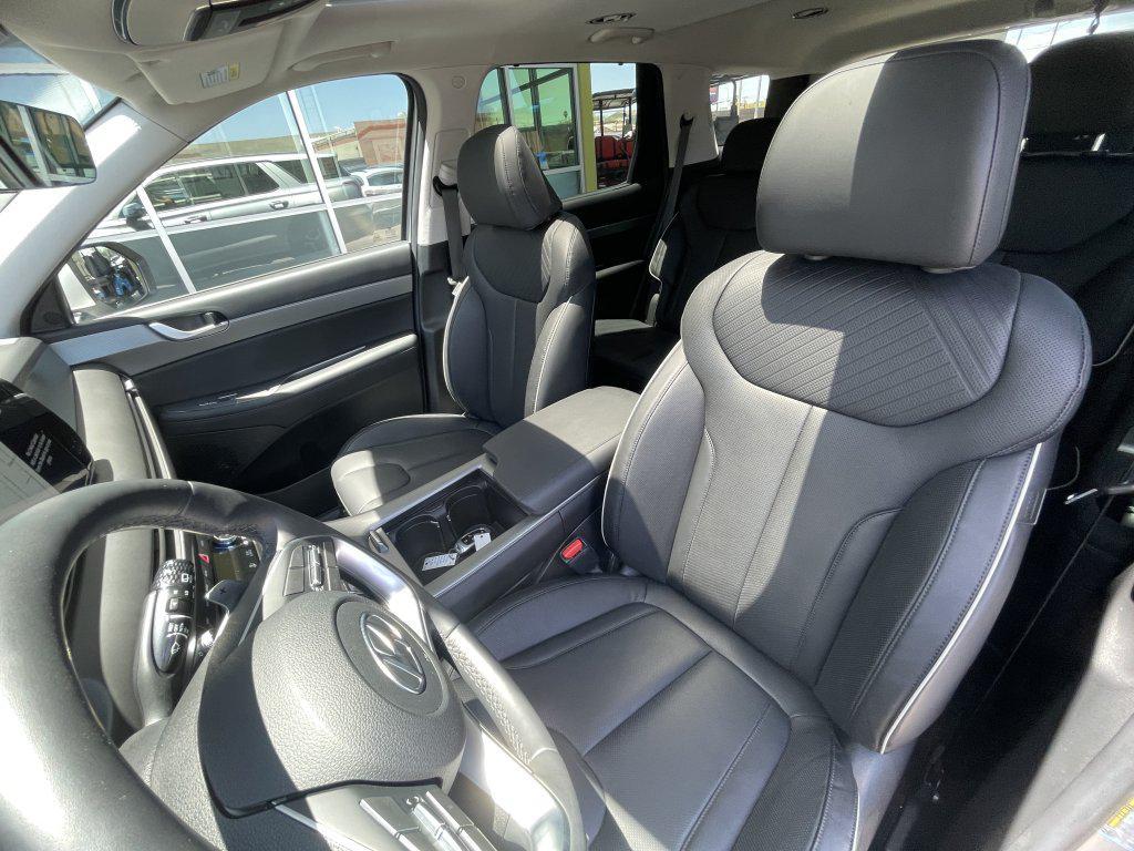 used 2024 Hyundai Palisade car, priced at $35,277