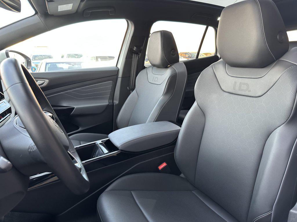 used 2023 Volkswagen ID.4 car, priced at $25,277