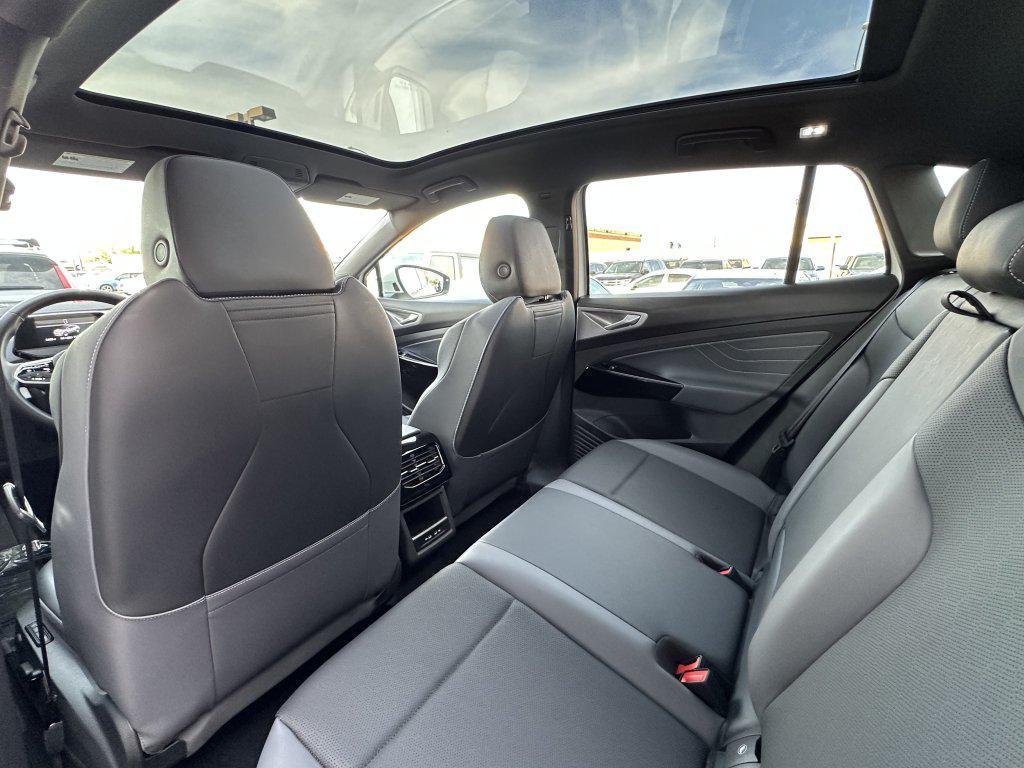 used 2023 Volkswagen ID.4 car, priced at $25,277