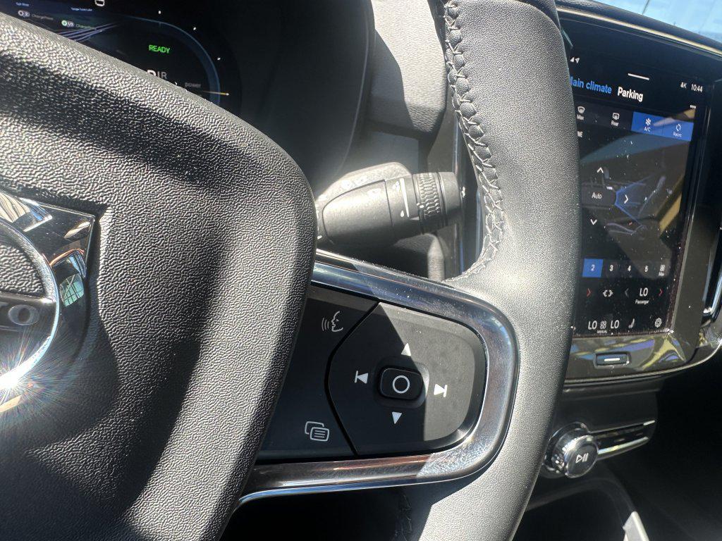 used 2023 Volvo C40 Recharge Pure Electric car, priced at $24,977