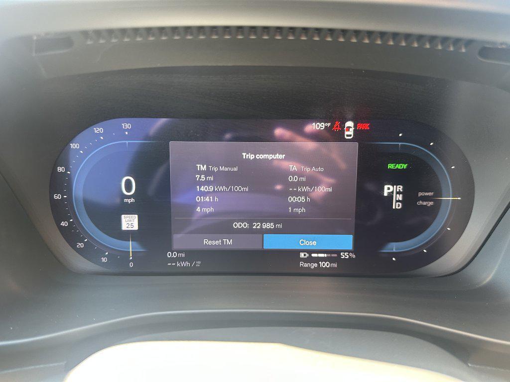 used 2023 Volvo C40 Recharge Pure Electric car, priced at $24,977