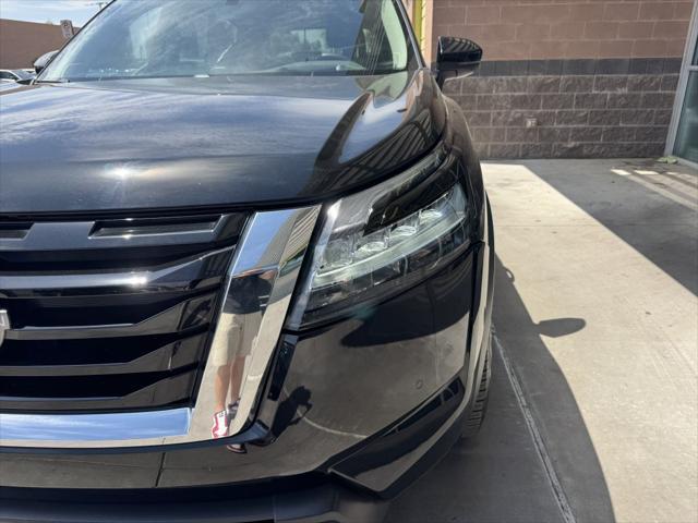 used 2023 Nissan Pathfinder car, priced at $34,277