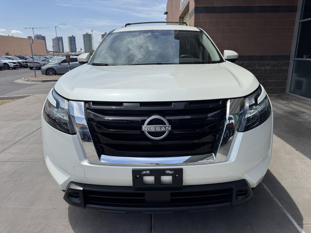 used 2024 Nissan Pathfinder car, priced at $30,977