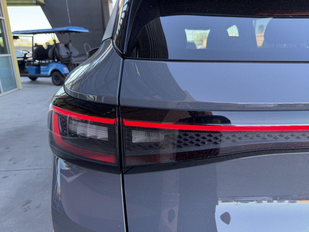 used 2024 Volkswagen ID.4 car, priced at $25,977