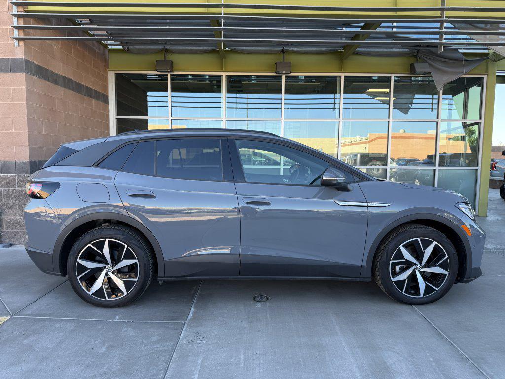 used 2024 Volkswagen ID.4 car, priced at $25,977