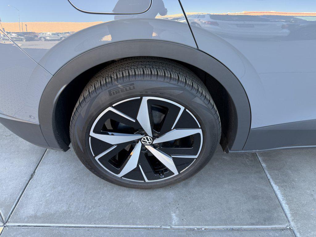 used 2024 Volkswagen ID.4 car, priced at $25,977