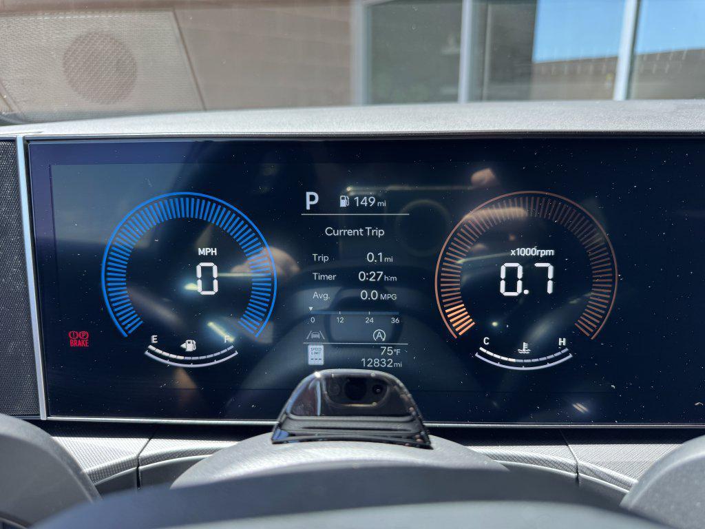 used 2024 Hyundai Santa Fe car, priced at $31,477