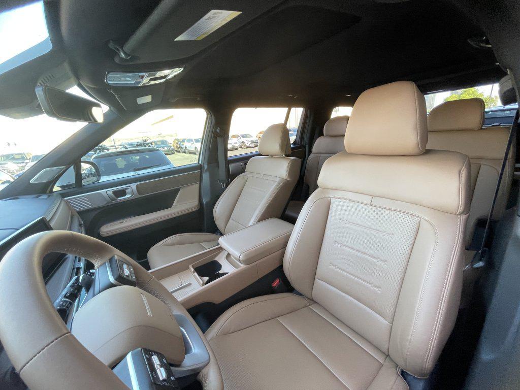 used 2024 Hyundai Santa Fe car, priced at $34,477