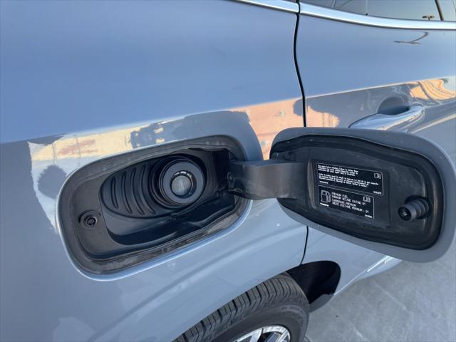 used 2022 Volvo XC60 Recharge Plug-In Hybrid car, priced at $38,977