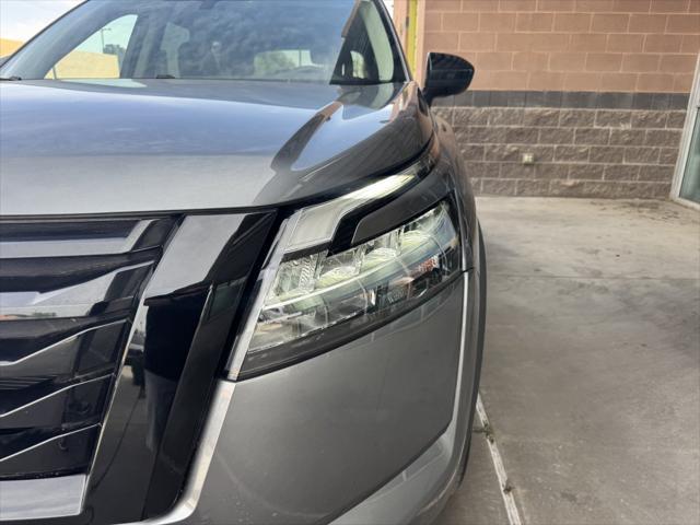 used 2023 Nissan Pathfinder car, priced at $25,977