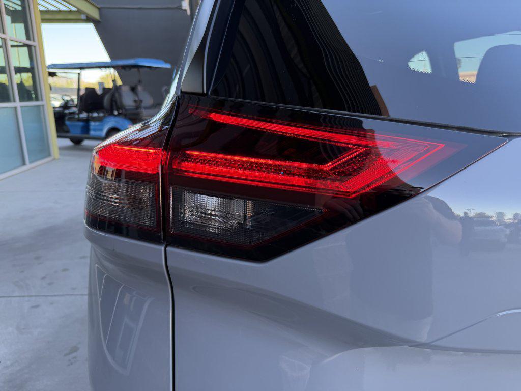 used 2025 Nissan Rogue car, priced at $29,977