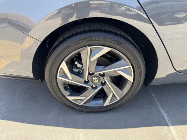 used 2024 Hyundai Elantra car, priced at $23,477