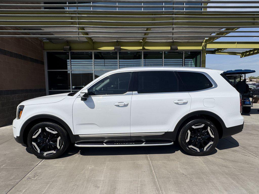 used 2023 Kia Telluride car, priced at $36,477