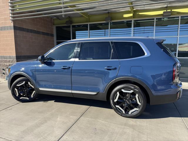 used 2024 Kia Telluride car, priced at $37,977