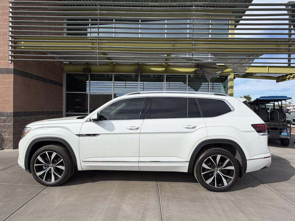 used 2024 Volkswagen Atlas car, priced at $37,477