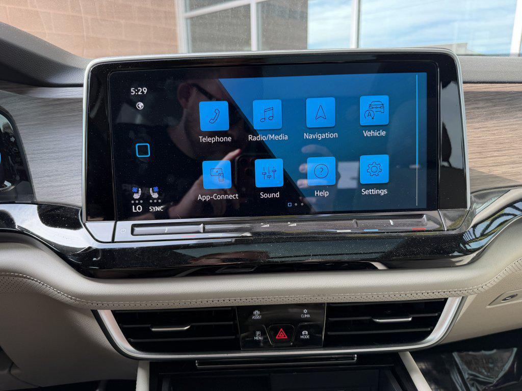 used 2024 Volkswagen Atlas car, priced at $37,477