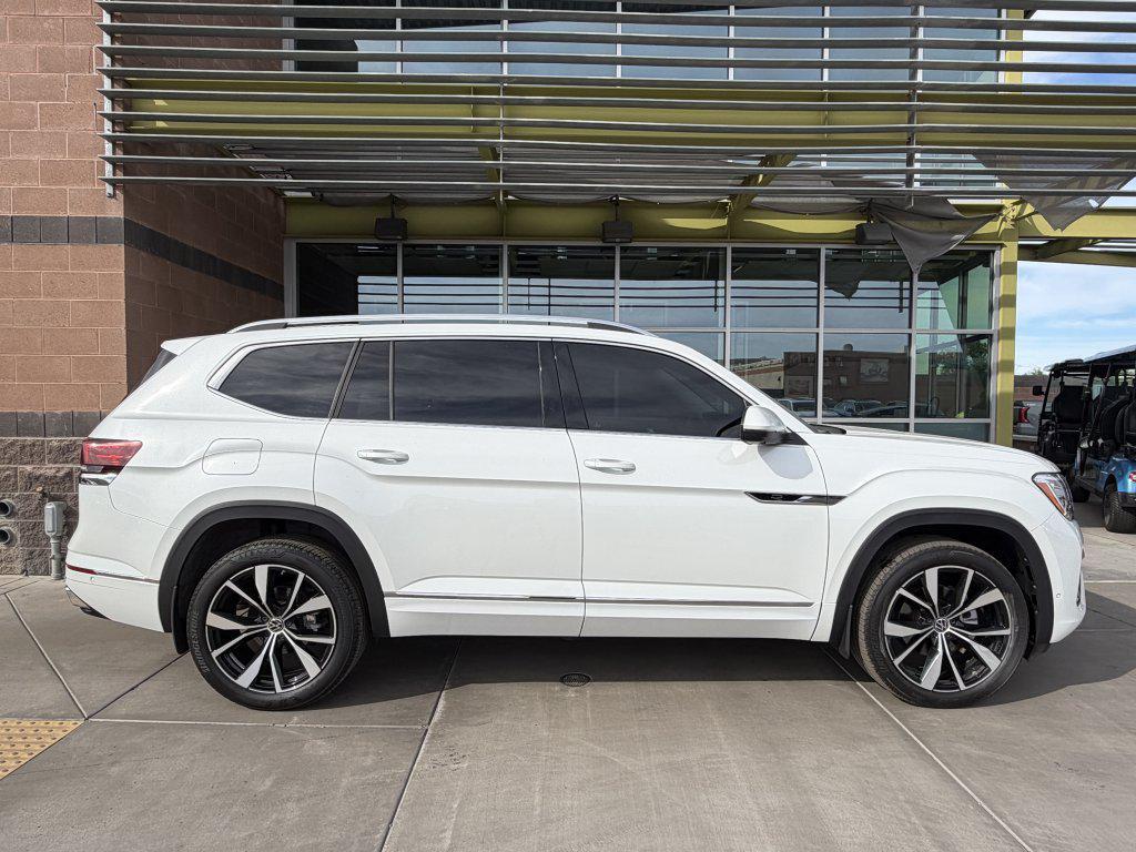 used 2024 Volkswagen Atlas car, priced at $37,477