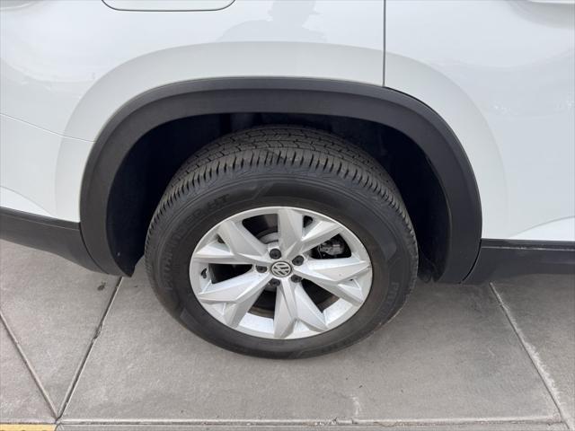 used 2018 Volkswagen Atlas car, priced at $17,477