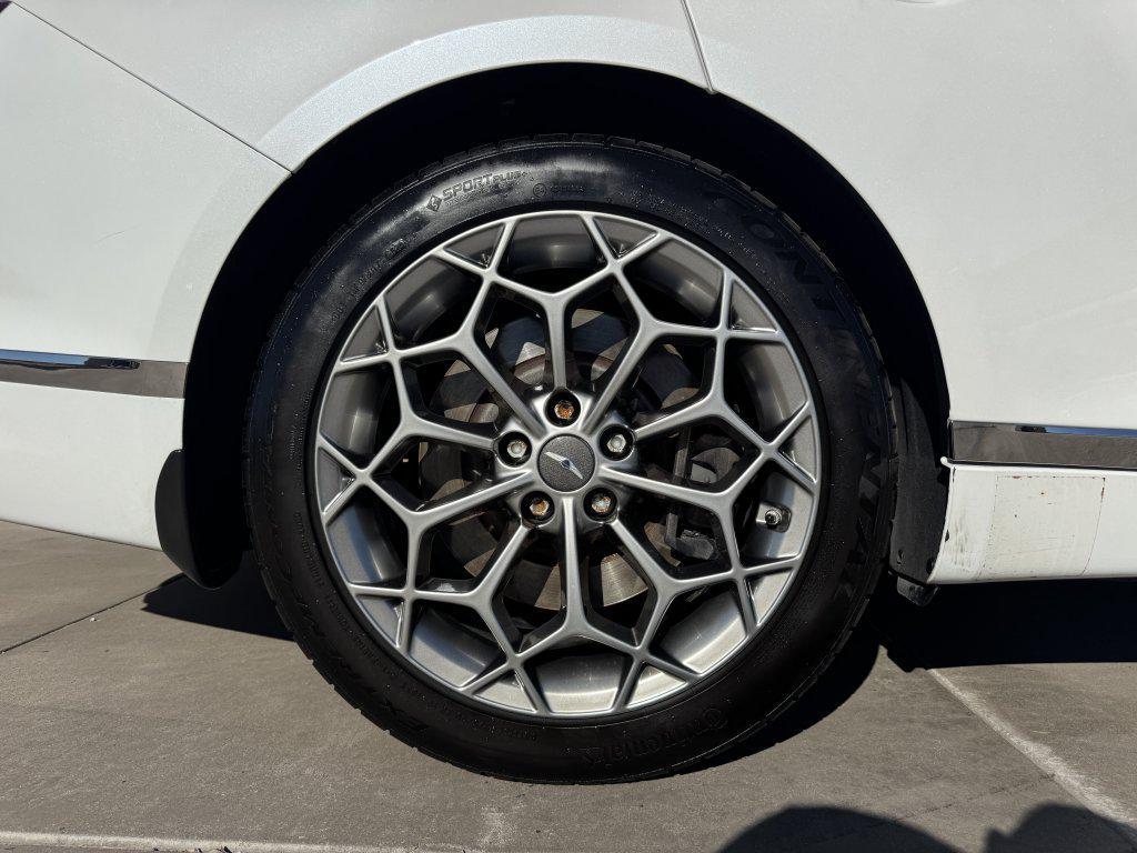used 2021 Genesis G80 car, priced at $29,977