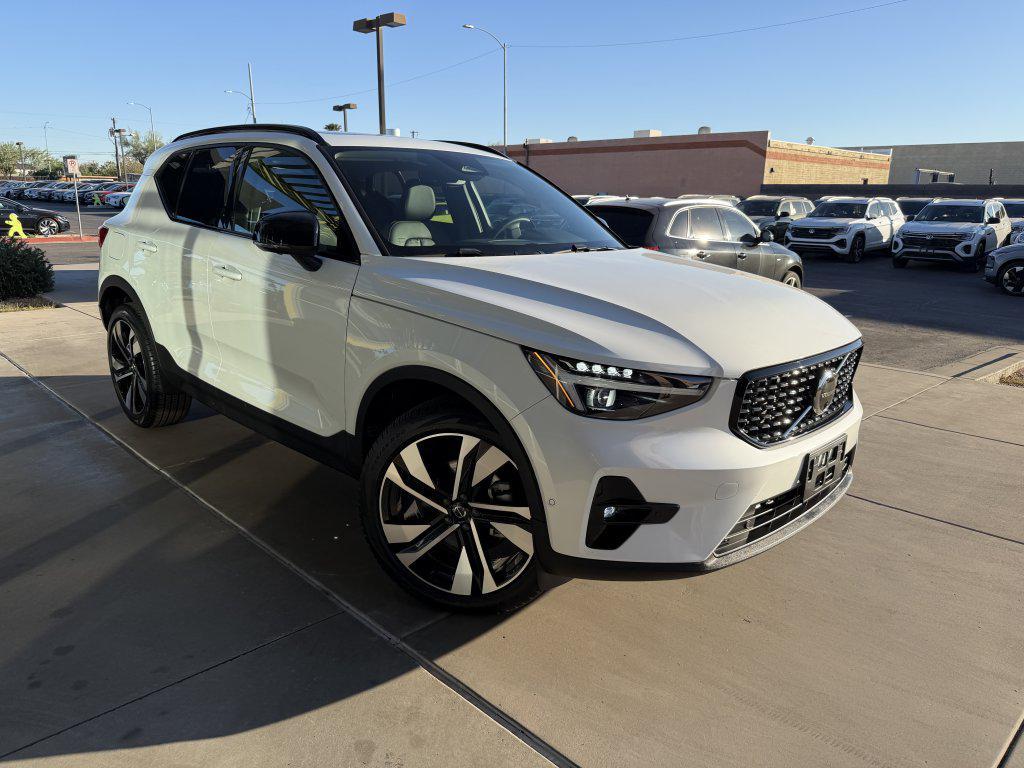 used 2024 Volvo XC40 car, priced at $30,477