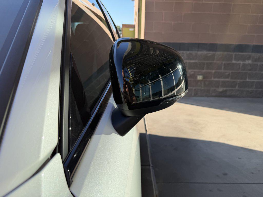 used 2024 Volvo XC40 car, priced at $30,477